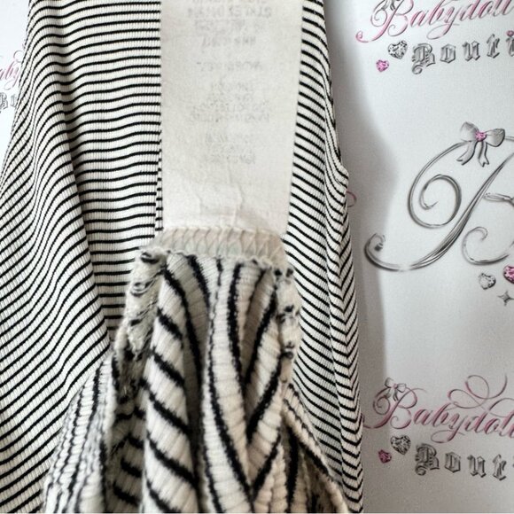 Soprano dress Striped Sleeveless turtleneck high neck stripes stretchy Dress - Picture 6 of 7